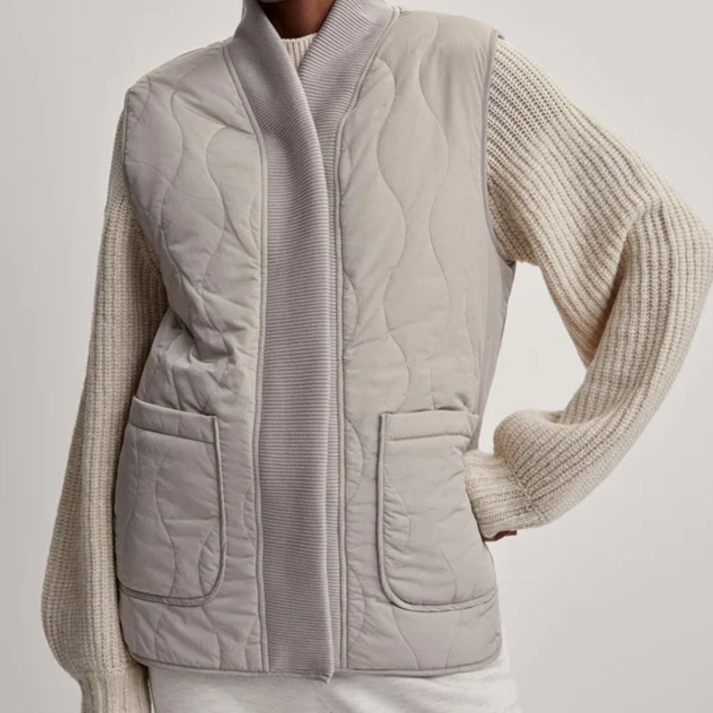 Varley Reversible Quilt Gilet Jacket